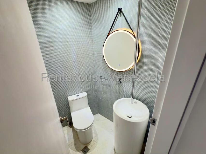 Apartamento (1 Nivel) en Venta en Los Samanes, Distrito Metropolitano - 27