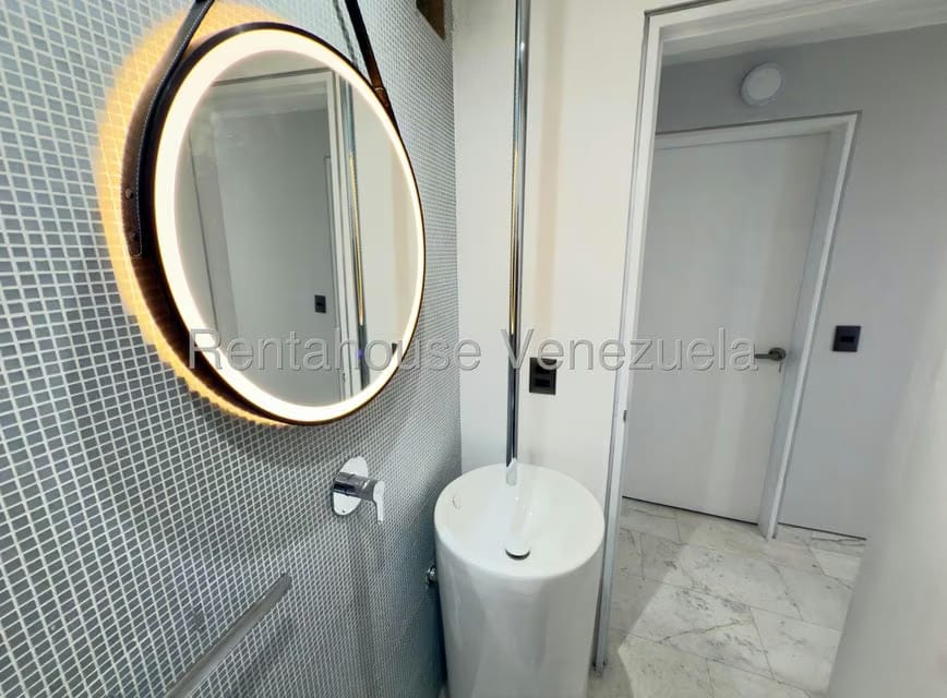 Apartamento (1 Nivel) en Venta en Los Samanes, Distrito Metropolitano - 28