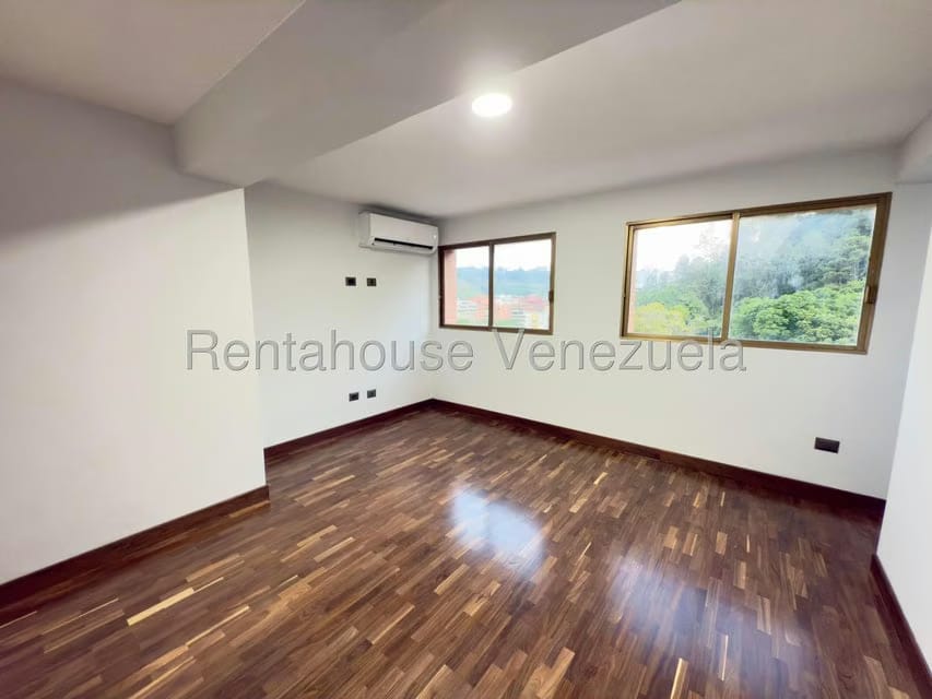 Apartamento (1 Nivel) en Venta en Los Samanes, Distrito Metropolitano - 30