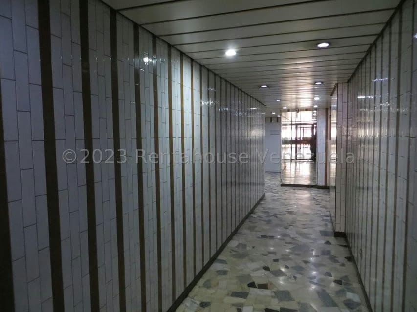 Comercial (Oficina) en Venta en Parroquia La Candelaria, Distrito Metropolitano - 24
