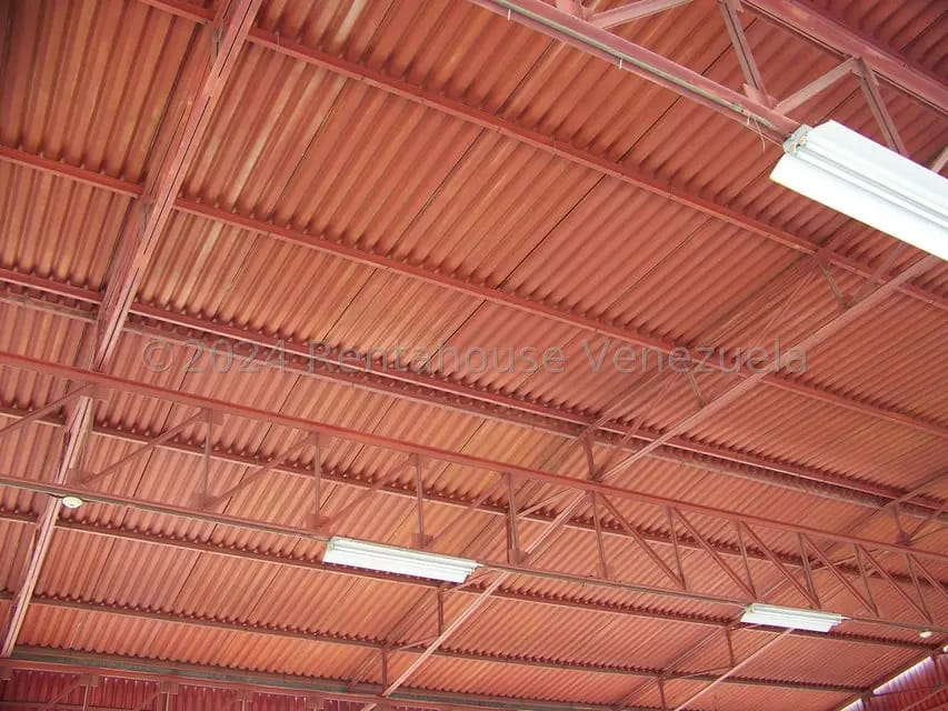 Comercial (Galpon - Deposito) en Alquiler en El Ingenio, Miranda - 13