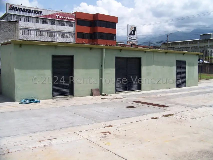 Comercial (Galpon - Deposito) en Alquiler en El Ingenio, Miranda - 4
