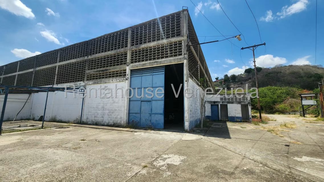 Comercial (Galpon - Deposito) en Venta en Alvarenga, Miranda - 3