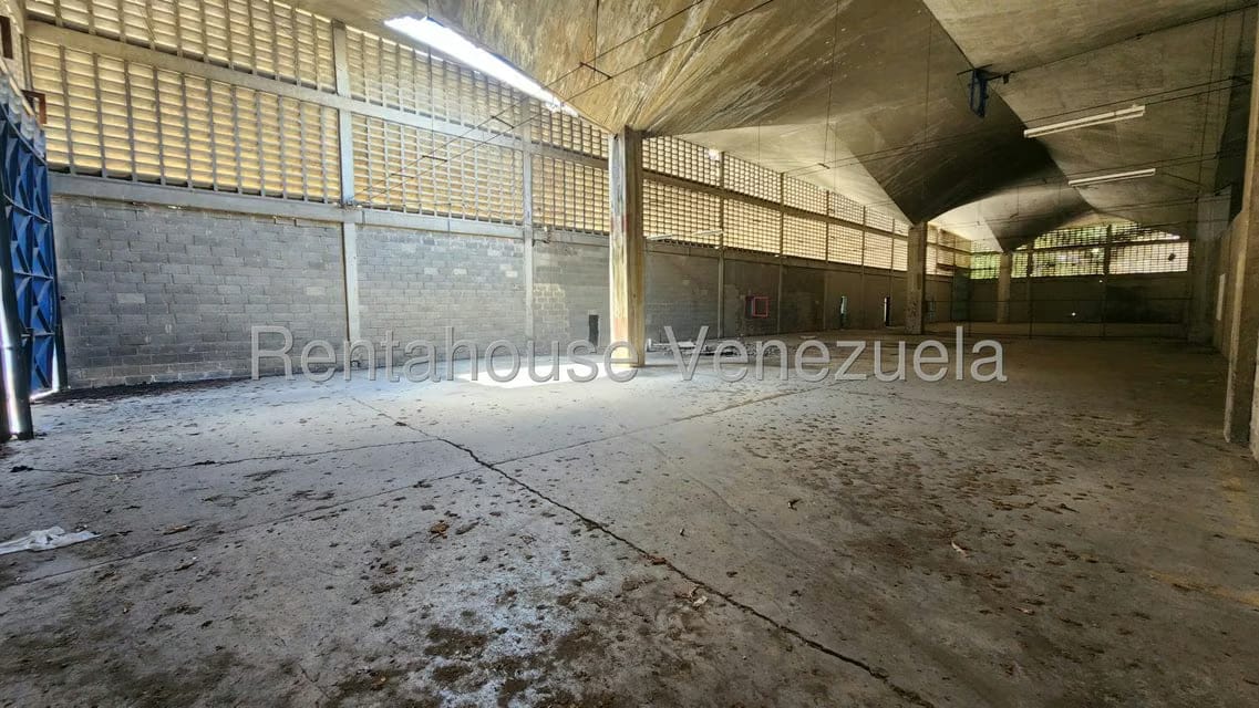 Comercial (Galpon - Deposito) en Venta en Alvarenga, Miranda - 8