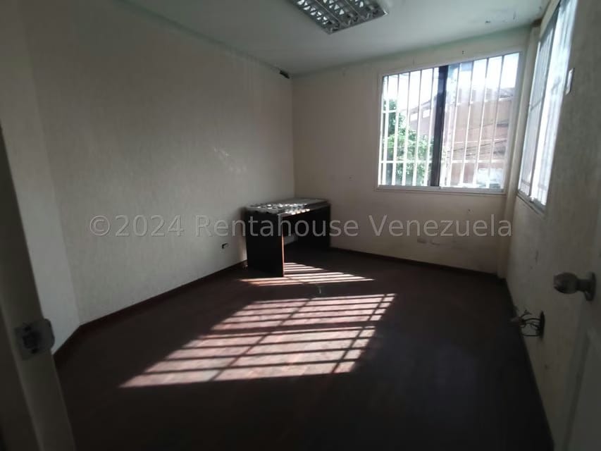 Comercial (Local Comercial) en Venta en Zona Centro, Aragua - 16