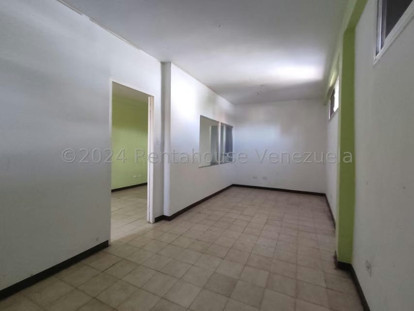 Comercial (Local Comercial) en Venta en Zona Centro, Aragua - 23