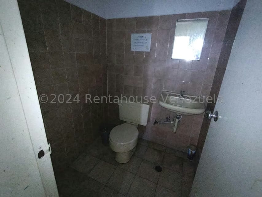 Comercial (Local Comercial) en Venta en Zona Centro, Aragua - 25