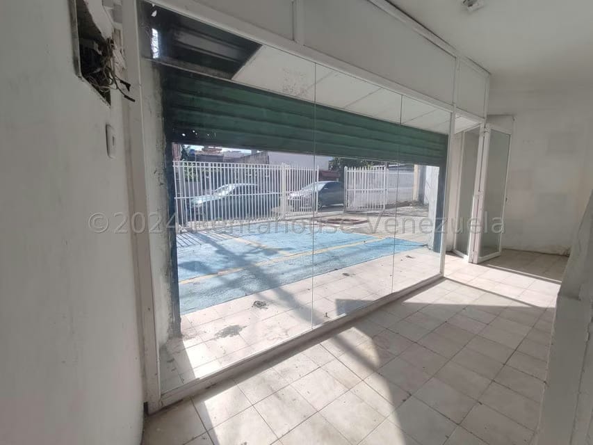 Comercial (Local Comercial) en Venta en Zona Centro, Aragua - 27
