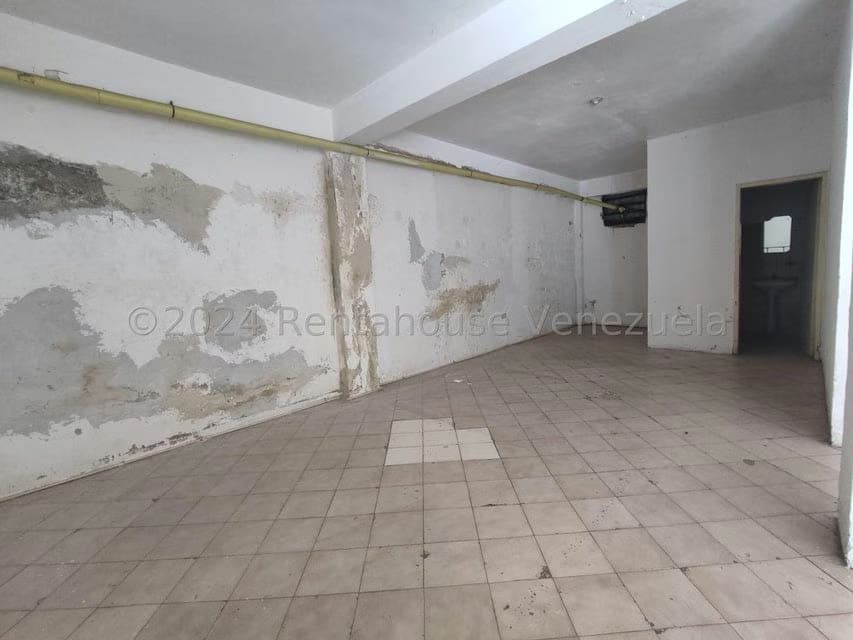 Comercial (Local Comercial) en Venta en Zona Centro, Aragua - 42