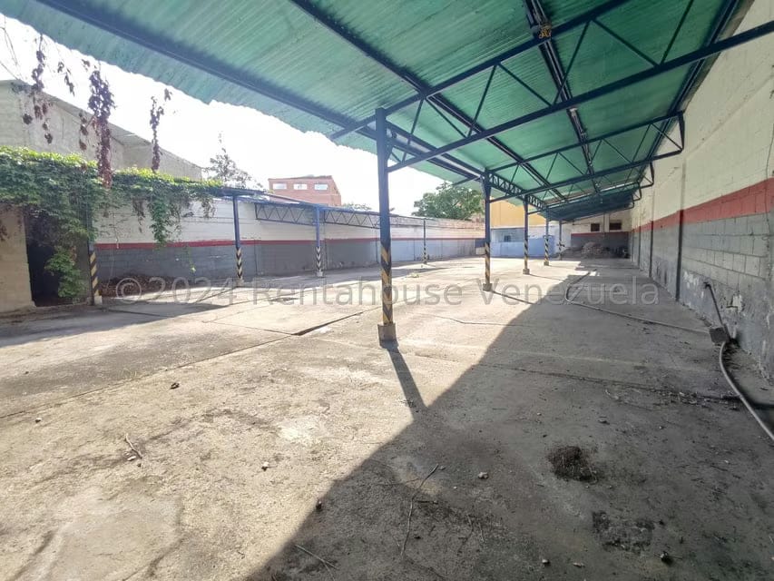 Comercial (Local Comercial) en Venta en Zona Centro, Aragua - 46