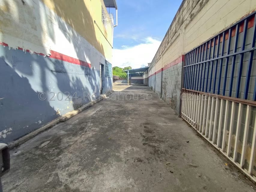 Comercial (Local Comercial) en Venta en Zona Centro, Aragua - 47