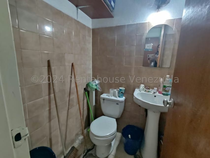 Comercial (Local Comercial) en Venta en Zona Centro, Aragua - 9
