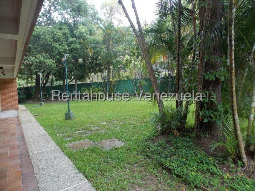 Apartamento (1 Nivel) en Alquiler en Los Naranjos del Cafetal, Distrito Metropolitano - 23