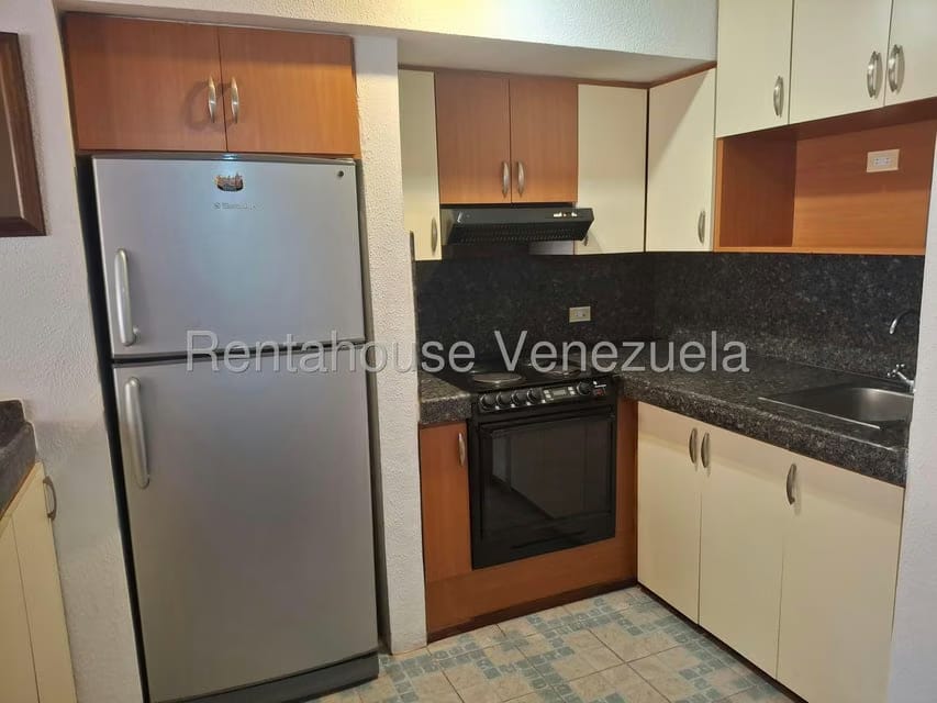 Apartamento (1 Nivel) en Alquiler en Los Naranjos del Cafetal, Distrito Metropolitano - 9