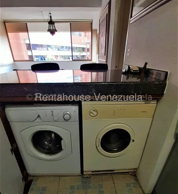 Apartamento (1 Nivel) en Alquiler en Los Naranjos del Cafetal, Distrito Metropolitano - 10