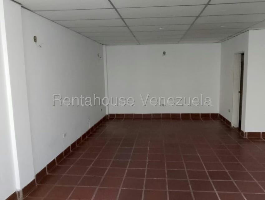 Comercial (Local Comercial) en Alquiler en Centro, Lara - 3