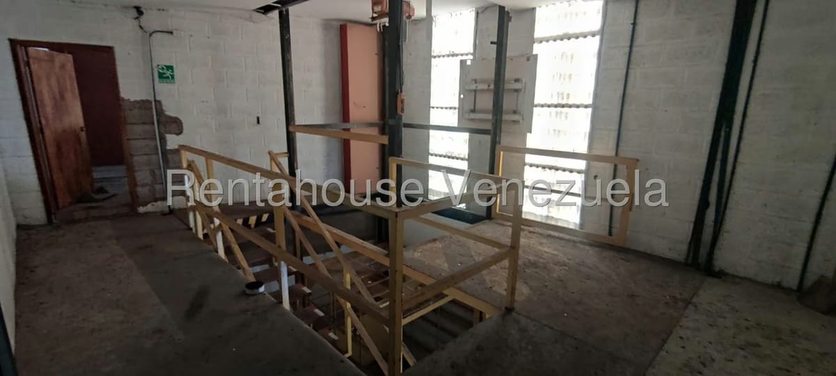 Comercial (Galpon - Deposito) en Venta en Los Robles, Nueva Esparta - 15