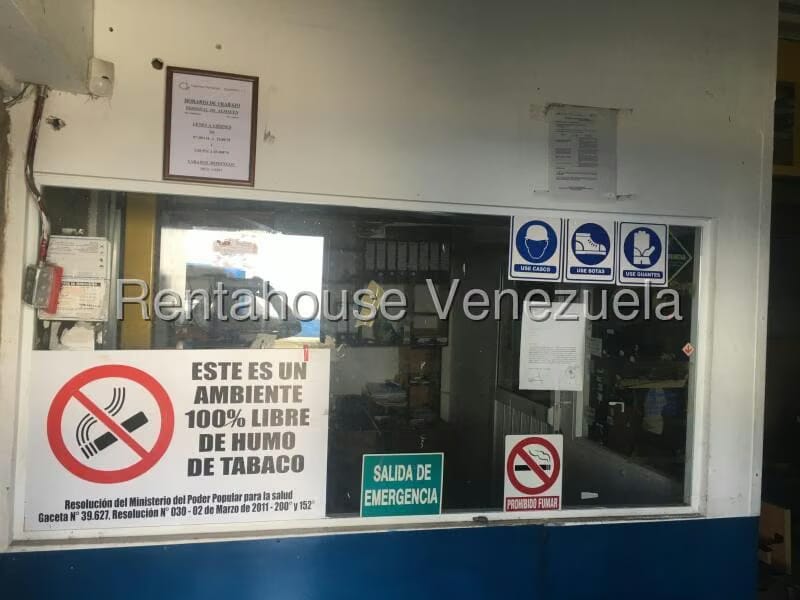Comercial (Galpon - Deposito) en Venta en Los Robles, Nueva Esparta - 9