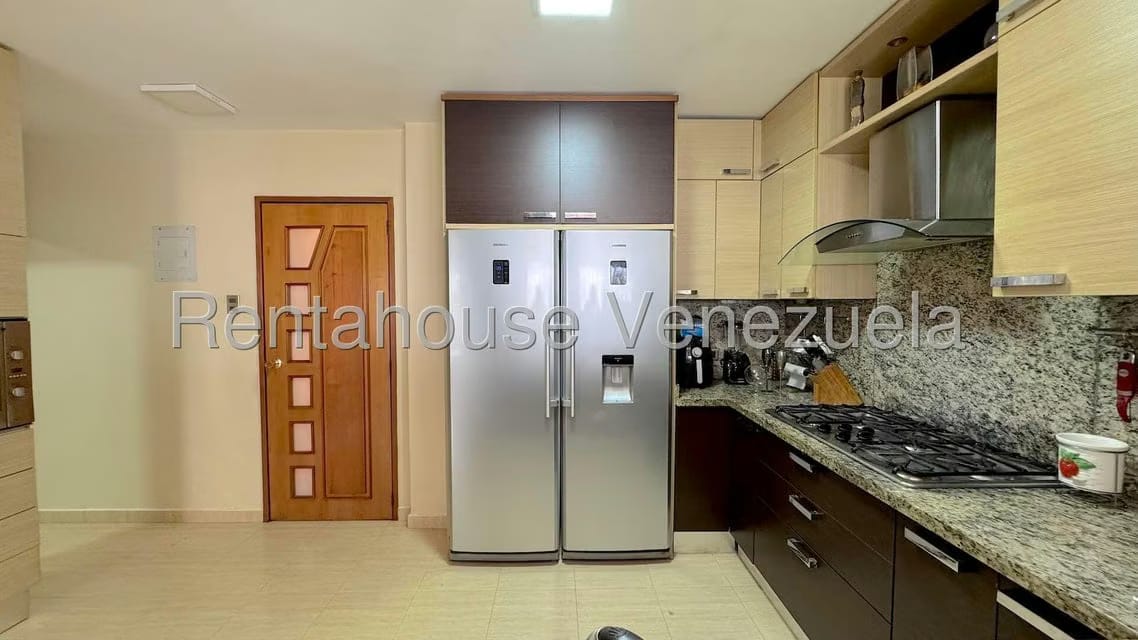 Casa (Multipes Niveles) en Venta en Macaracuay, Distrito Metropolitano - 14