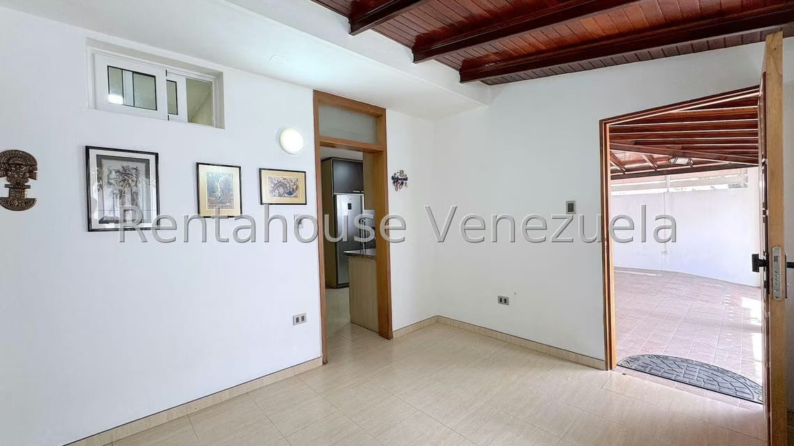 Casa (Multipes Niveles) en Venta en Macaracuay, Distrito Metropolitano - 18