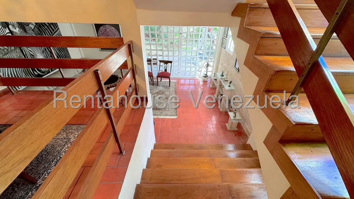 Casa (Multipes Niveles) en Venta en Macaracuay, Distrito Metropolitano - 23