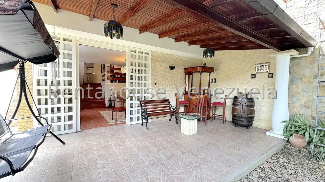 Casa (Multipes Niveles) en Venta en Macaracuay, Distrito Metropolitano - 36