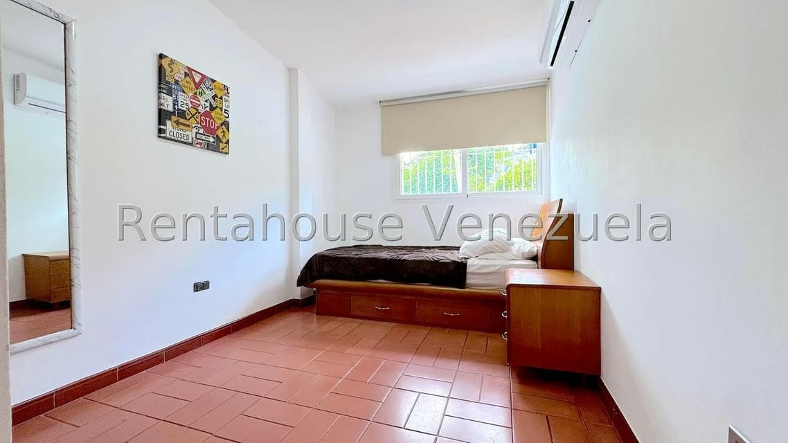 Casa (Multipes Niveles) en Venta en Macaracuay, Distrito Metropolitano - 51