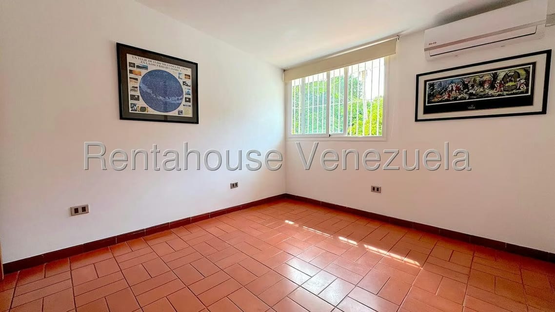 Casa (Multipes Niveles) en Venta en Macaracuay, Distrito Metropolitano - 53