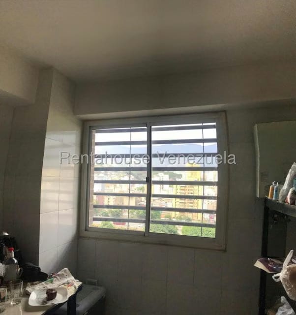 Apartamento (1 Nivel) en Venta en El Paraiso, Distrito Metropolitano - 25