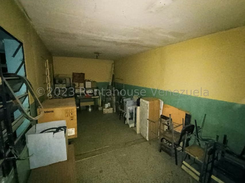 Comercial (Edificio) en Venta en Guarenas, Miranda - 41
