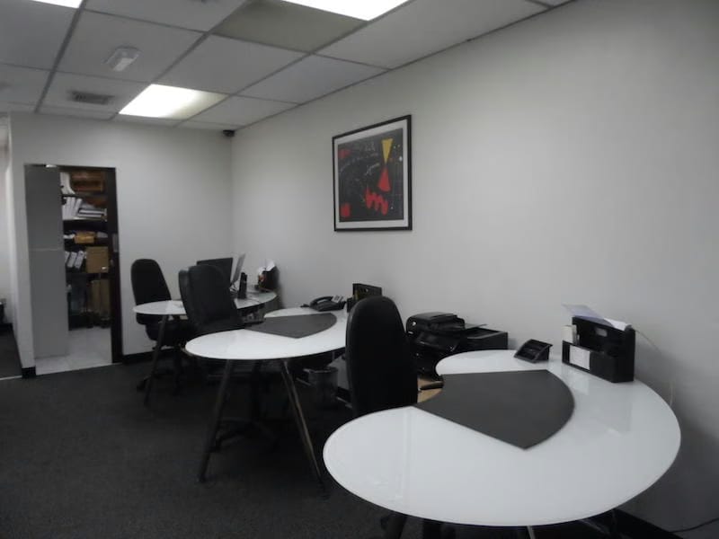 Comercial (Oficina) en Venta en Los Samanes, Distrito Metropolitano - 6