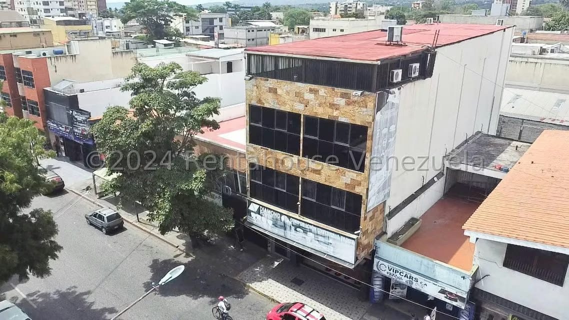 Comercial (Edificio) en Venta en Centro, Lara