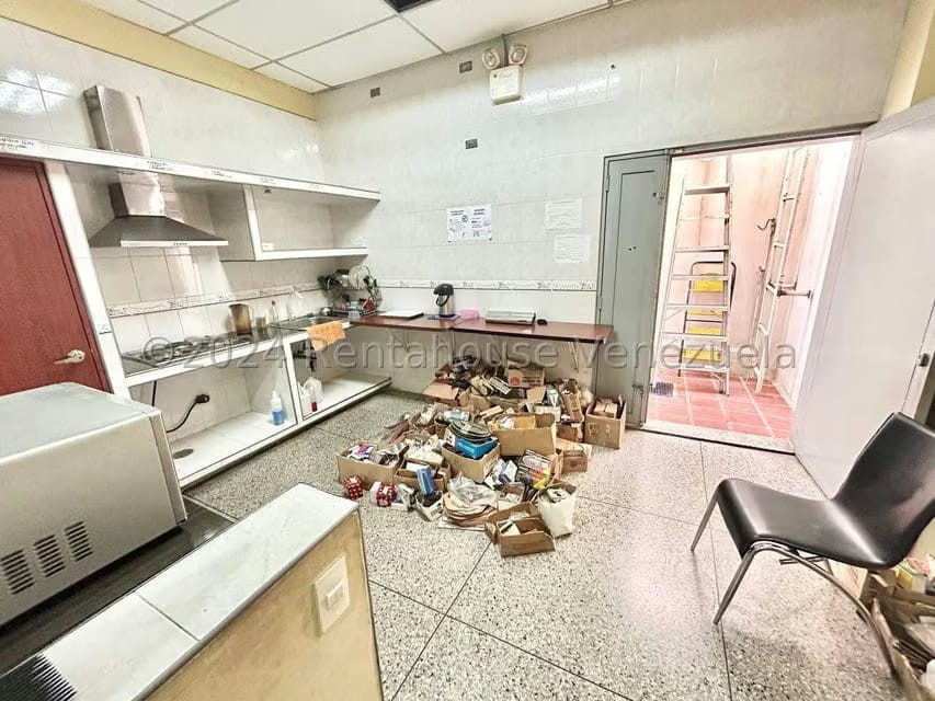 Comercial (Edificio) en Venta en Centro, Lara - 13