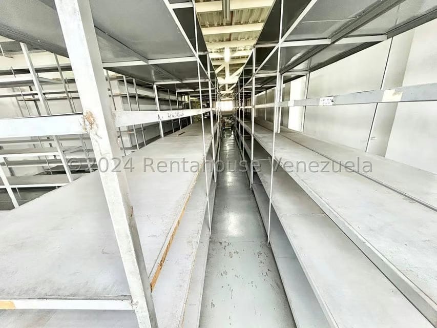 Comercial (Edificio) en Venta en Centro, Lara - 21
