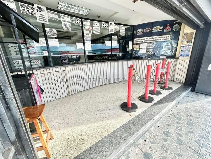 Comercial (Edificio) en Venta en Centro, Lara - 4