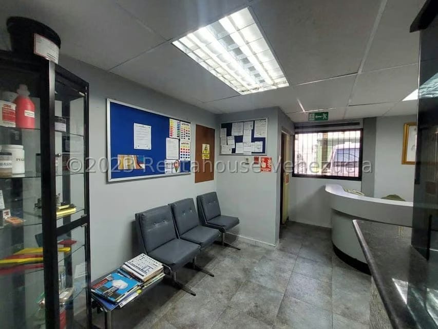 Casa (1 Nivel) en Venta en Montecristo, Distrito Metropolitano - 2