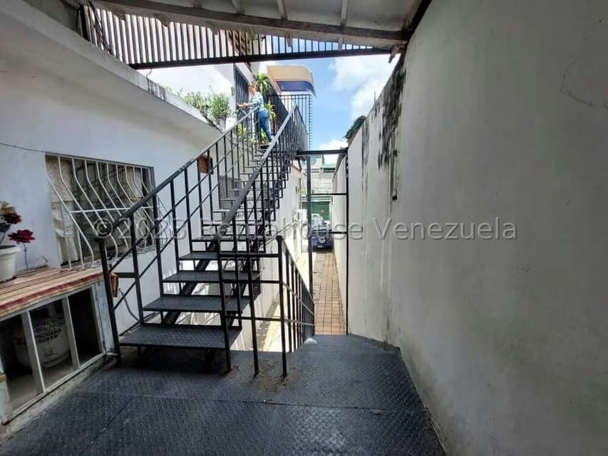 Casa (1 Nivel) en Venta en Montecristo, Distrito Metropolitano - 13
