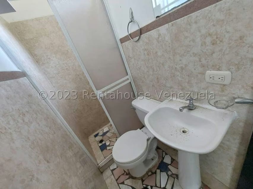 Casa (1 Nivel) en Venta en Montecristo, Distrito Metropolitano - 14