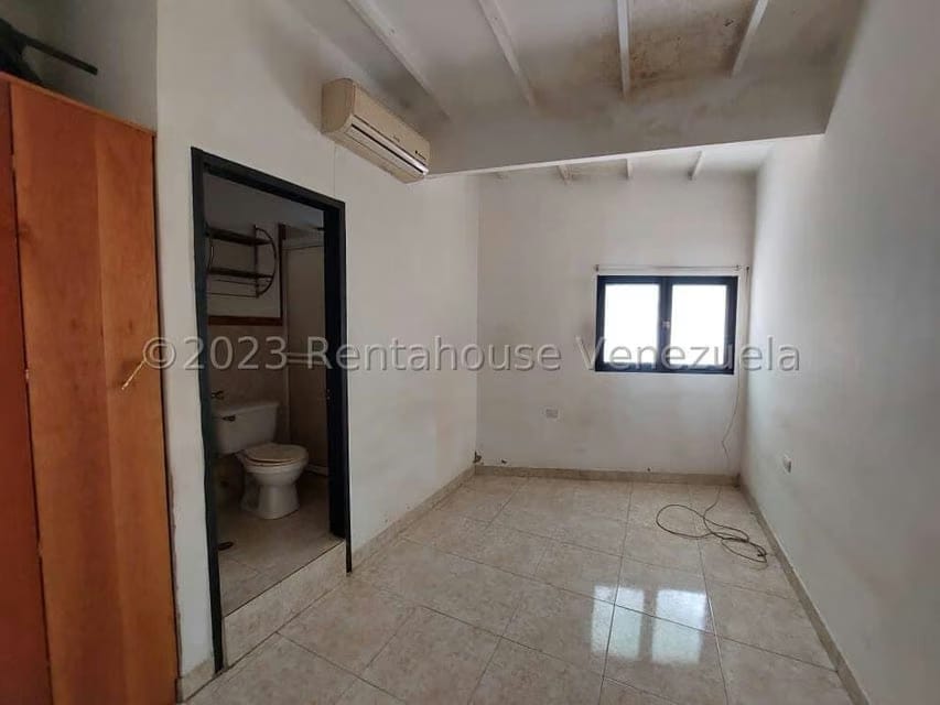 Casa (1 Nivel) en Venta en Montecristo, Distrito Metropolitano - 15