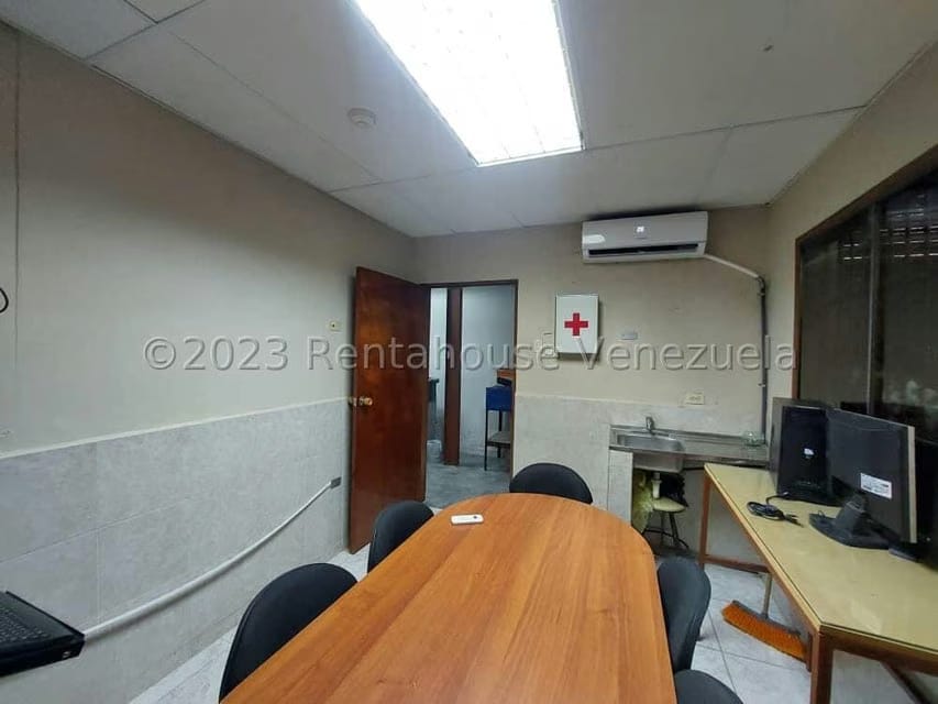 Casa (1 Nivel) en Venta en Montecristo, Distrito Metropolitano - 23