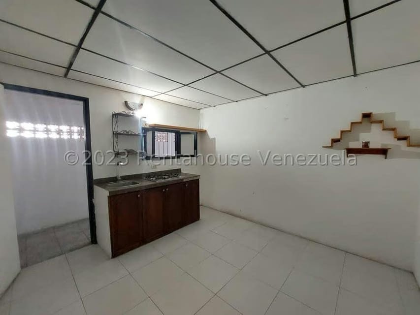 Casa (1 Nivel) en Venta en Montecristo, Distrito Metropolitano - 33