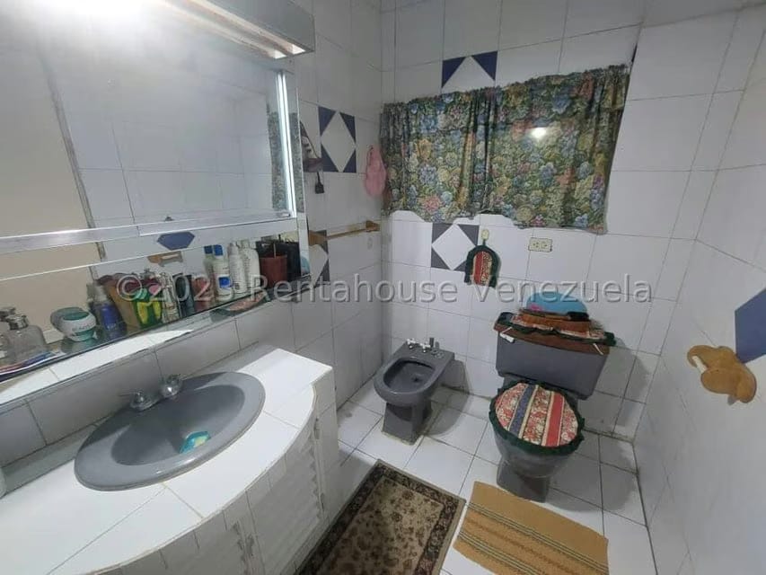 Casa (1 Nivel) en Venta en Montecristo, Distrito Metropolitano - 55