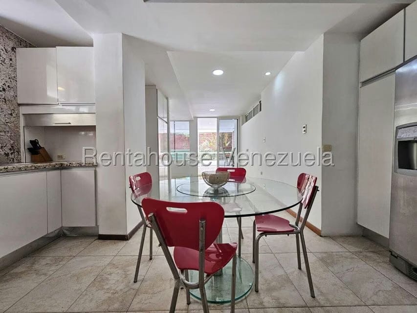 Apartamento (1 Nivel) en Venta en Mirador de Los Campitos I, Distrito Metropolitano - 25