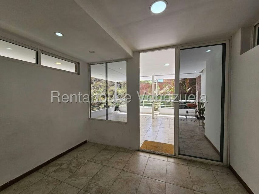 Apartamento (1 Nivel) en Venta en Mirador de Los Campitos I, Distrito Metropolitano - 27