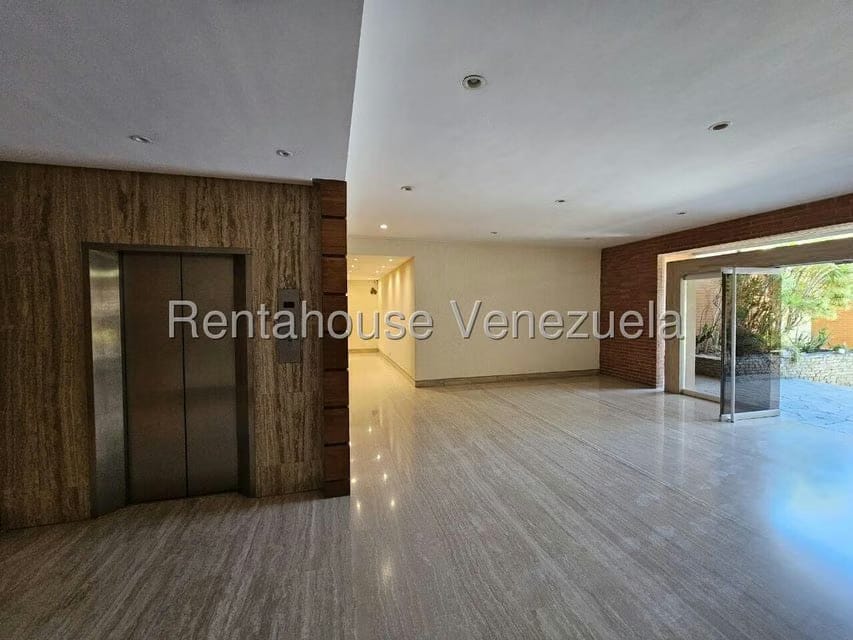 Apartamento (1 Nivel) en Venta en Mirador de Los Campitos I, Distrito Metropolitano - 5