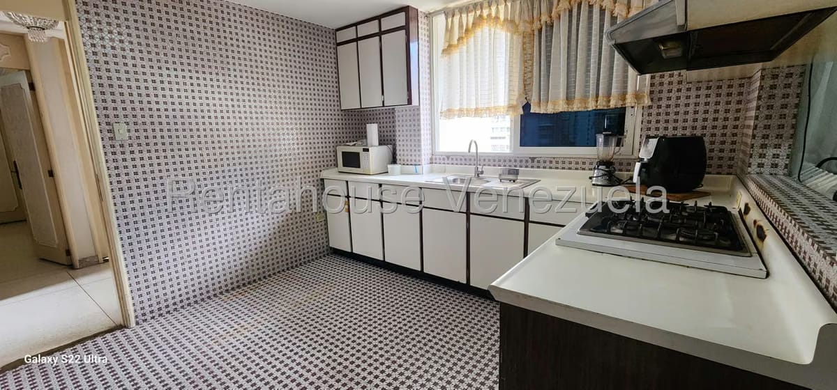 Apartamento (1 Nivel) en Venta en La Florida, Distrito Metropolitano - 19