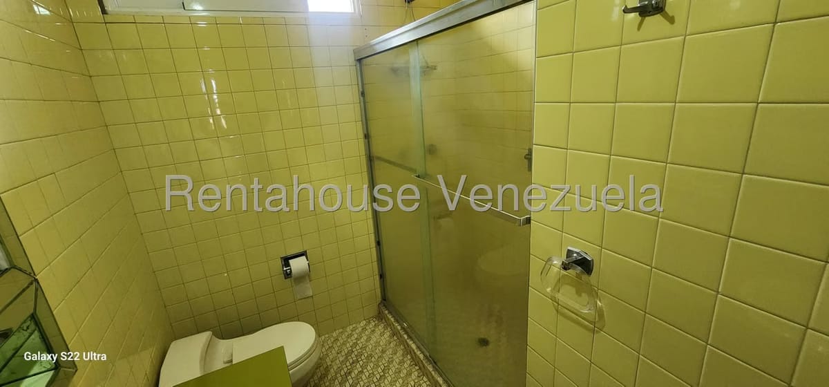 Apartamento (1 Nivel) en Venta en La Florida, Distrito Metropolitano - 23