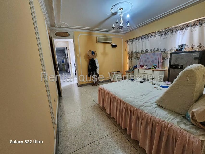 Apartamento (1 Nivel) en Venta en La Florida, Distrito Metropolitano - 28