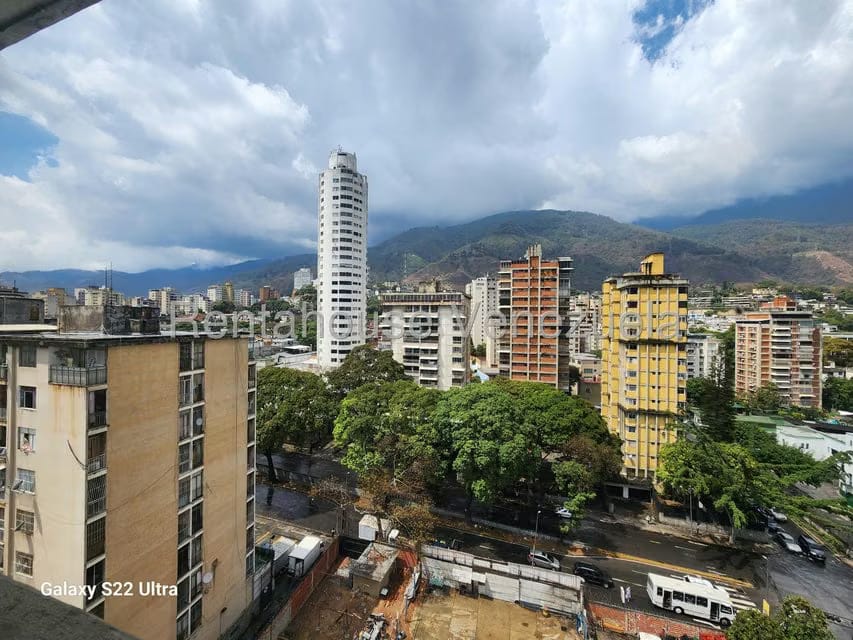 Apartamento (1 Nivel) en Venta en La Florida, Distrito Metropolitano - 33