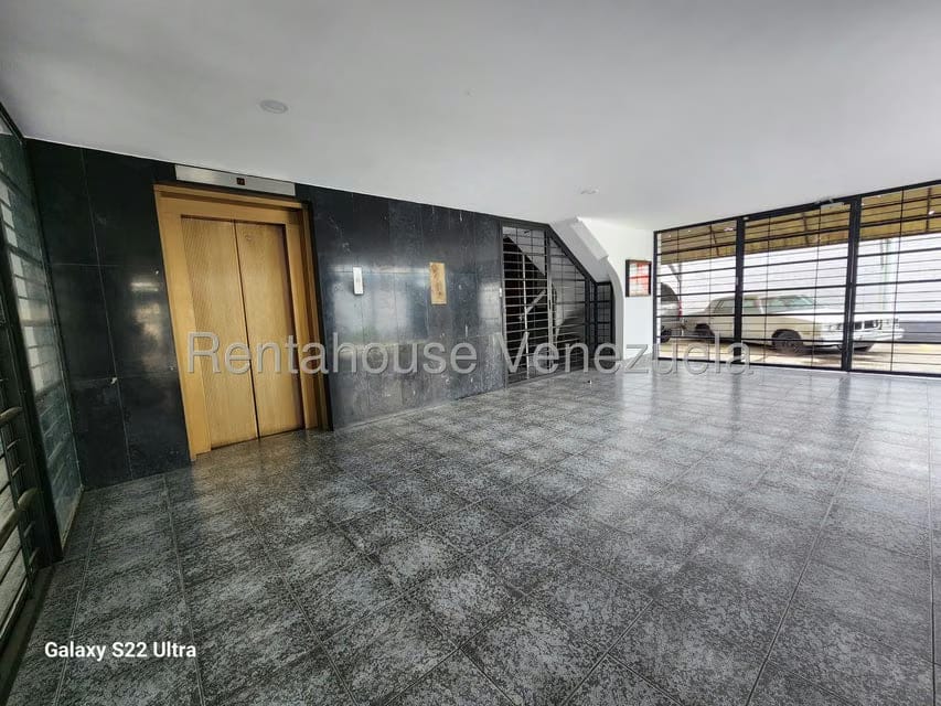 Apartamento (1 Nivel) en Venta en La Florida, Distrito Metropolitano - 51